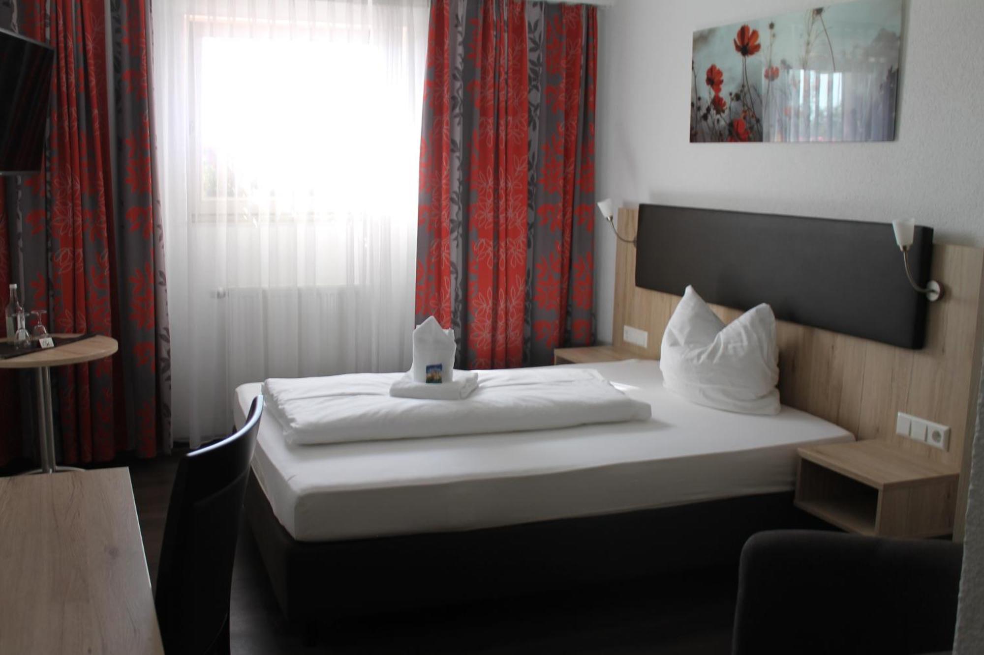Kueffner Hof Hotel Langenbeutingen Ngoại thất bức ảnh